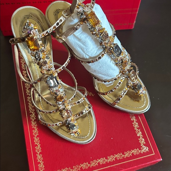 Rene Caovilla - Picture 4 of 12